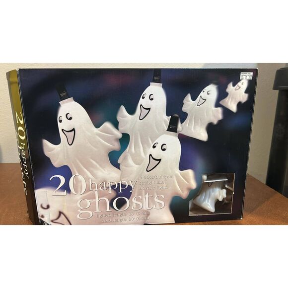 Vintage Super Bight Ghost 20 indoor Outdoor String Halloween String Lights 1998 - Picture 1 of 6
